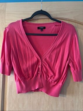 Express Coral Pink Short Sleeve V-Neck Button Crop Cardigan
